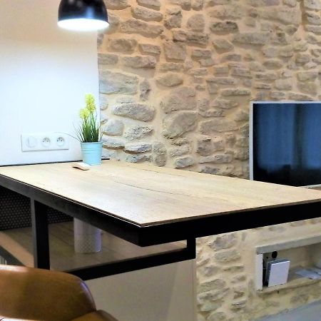 Le Petit Studio - 15 m2 - Centre Ville - Sorgue à 50 m LʼIsle-sur-la-Sorgue Esterno foto